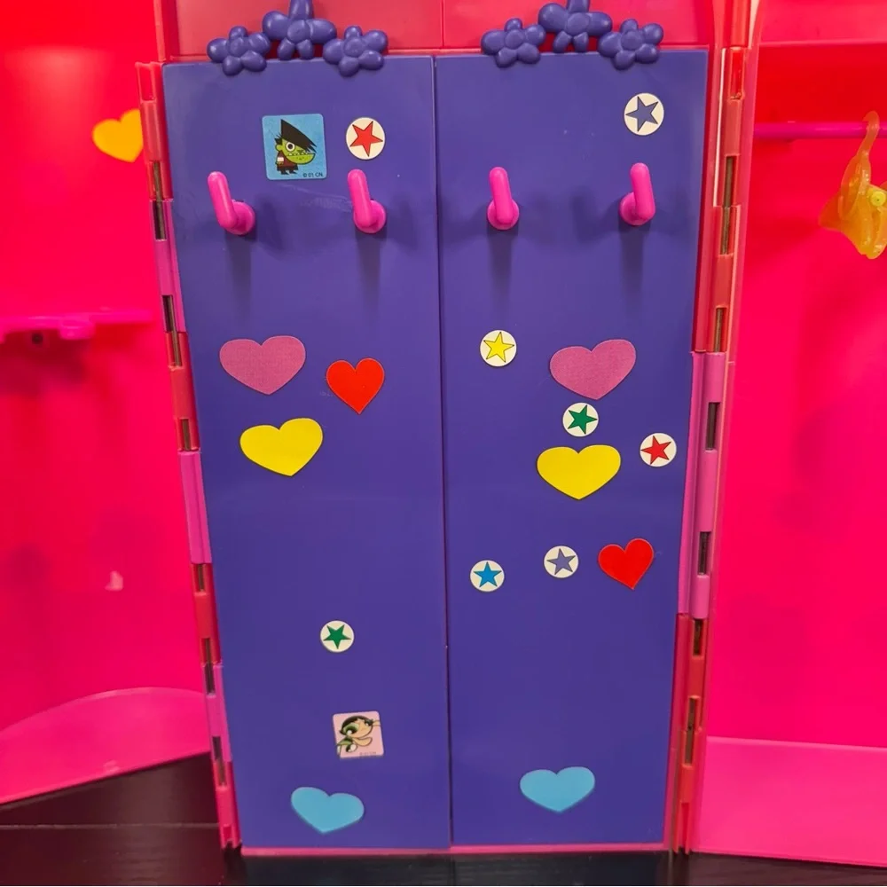 Barbie‎ Folding Closet with Vanity 2000